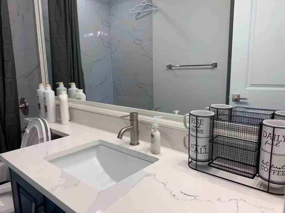 Brand New Constructed 1-Bedroom Townhouse Duncan Exteriör bild